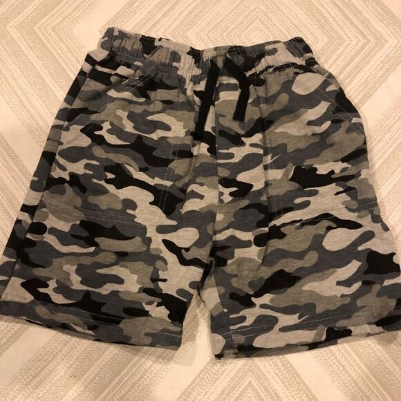 Wes & Willy Other - Wes & Willy Camouflage Drawstring Boy's  Shorts